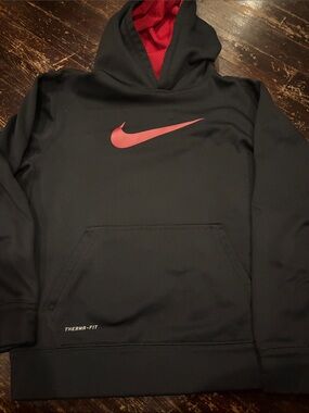 Boys Nike Size XL (14/16)Black Hoodie with Red Swoosh and Red Hood Lining